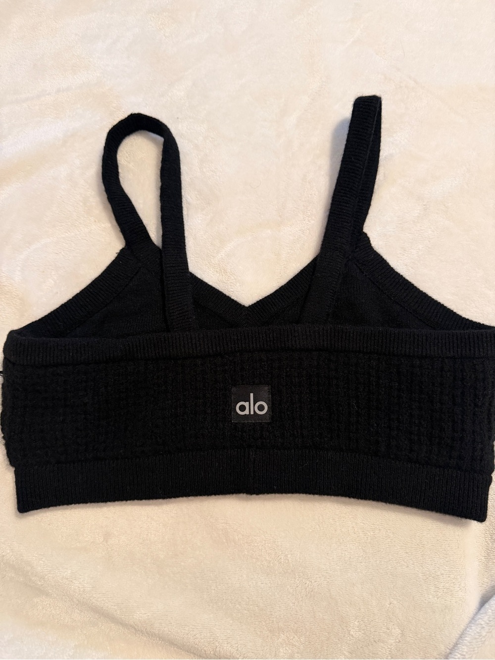 NWT ALO Yoga Cashmere Plush Waffle V-Neck Bra Black W9654R - Picture 5 of 7